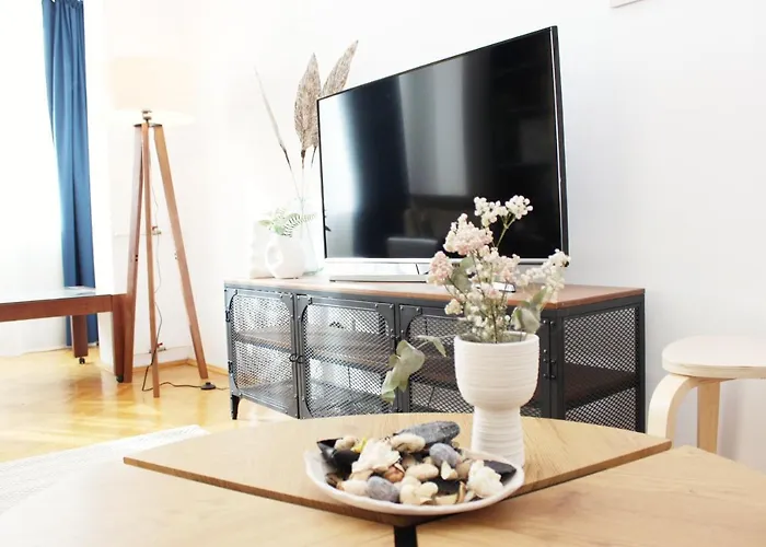 Harmony Plaza 2br * Bucarest