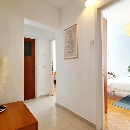 Harmony Plaza 2br Appartement *