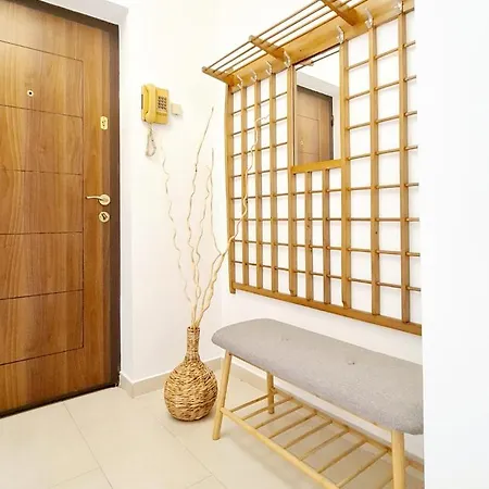 Harmony Plaza 2br Apartament