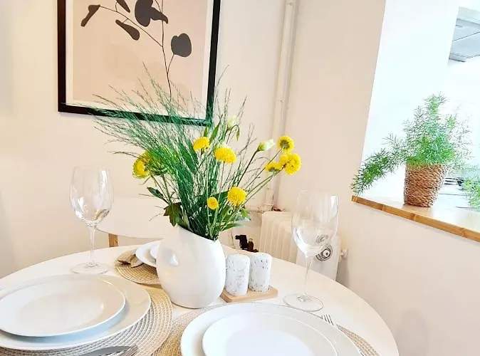 Appartement Harmony Plaza 2br *