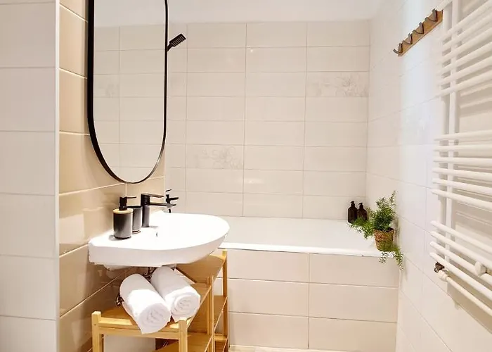 Harmony Plaza 2br Bucharest