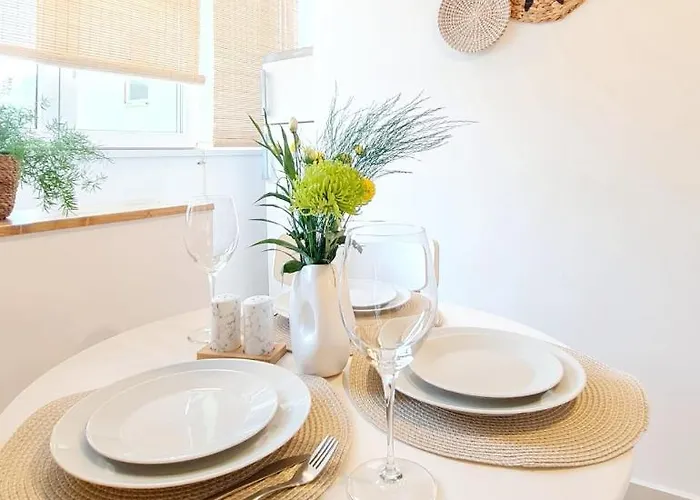 Апартаменти Harmony Plaza 2br Бухарест