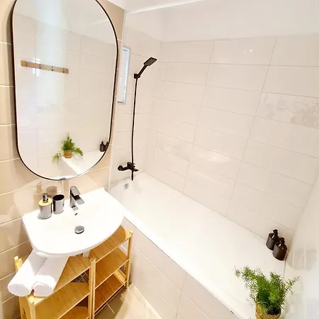 Harmony Plaza 2br * Βουκουρέστι